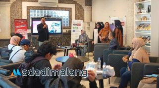 Suasana pelaksanaan pelatihan Digital Marketing dan Live TikTok kepada pelaku UMKM (Foto : Fatma AdaDiMalang)