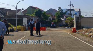 Suasana uji coba jalan tembus Terusan Griya Shanta Kota Malang (Foto : Fatma AdaDiMalang)