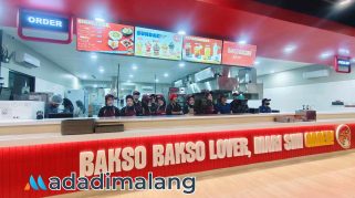 Gerai 'Bakso Gacoan' kini telah hadir di kota Malang dan beroperasional mulai hari ini (Foto : Agus Yuwono)