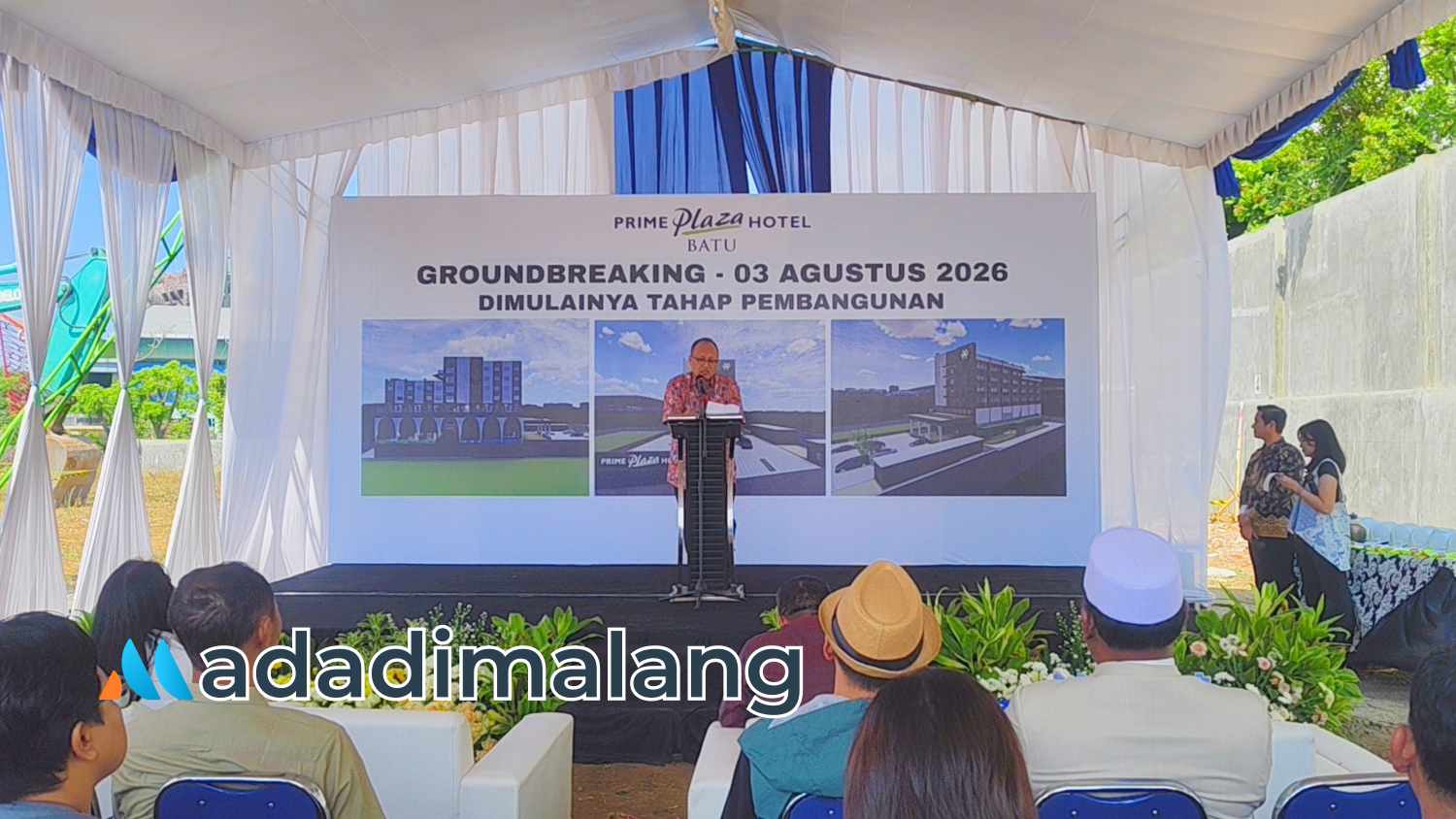 Direktur PT Cemerlang Usaha Abadi Nusantara, Mohamad Yusak Anshori saat menyampaikan sambutan sebelum groundbreaking Prime Plaza Hotel Batu pagi tadi (Foto : Agus Yuwono)