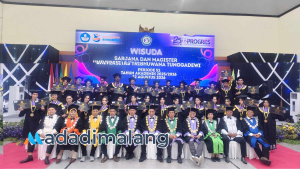 Gelar Wisuda ke-52, UNITRI Malang Catat 80 Persen Alumni Cepat Terserap Kerja dan Berwirausaha