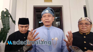 Wali Kota Malang, Dr. Ir. Wahyu Hidayat, M.M., saat menyampaikan keterangan kepada wartawan (Foto : Fitri AdaDiMalang)