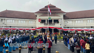 Pelaksanaan Upacara dalam rangka Hari Sumpah Pemuda tahun 2026 di halaman Balaikota Malang (Foto : Fitri AdaDiMalang)